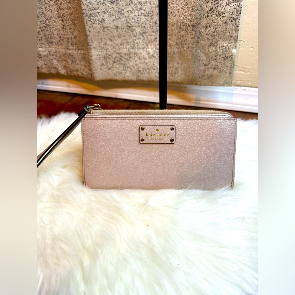 EUC Kate Spade Large Double zip Continental Wallet